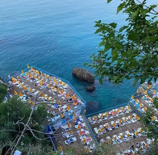 Upart Flats 아파트 *